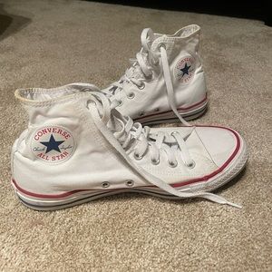 WHITE HIGHTOP CONVERSE